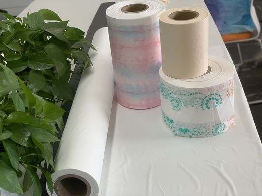 Película respirable a prueba de agua de Backsheet del pañal de la película 40gsm de 20gsm PE